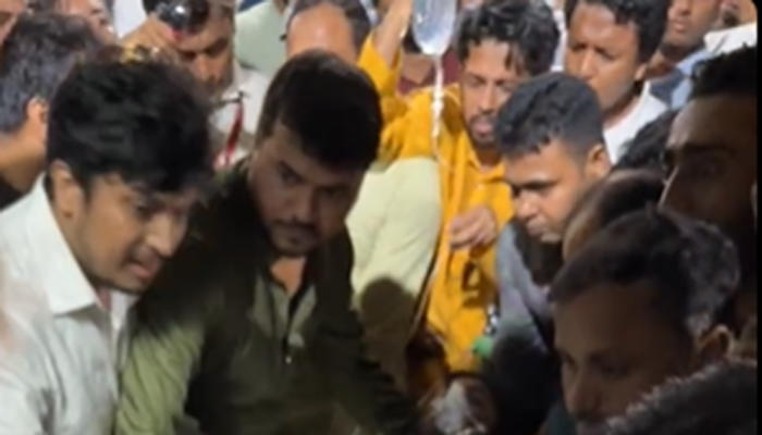 ভিপি নুরের অবস্থা গুরুতর, স্থানান্তর করা হচ্ছে