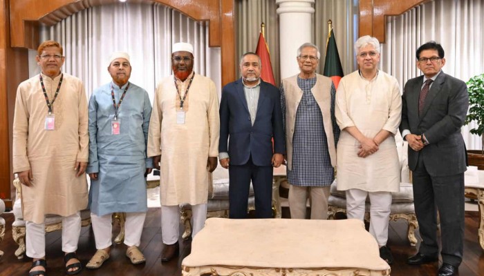 নির্বাচন নিয়ে​ জামায়াতের সঙ্গে প্রধান উপদেষ্টার বৈঠক