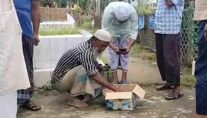 চাঁদপুরে দাফনের সময় কেঁদে ওঠা সেই নবজাতকের মৃত্যু
