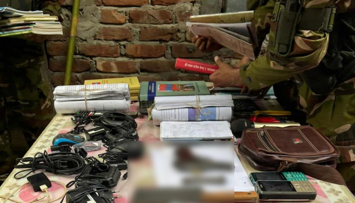 ইউপিডিএফের গোপন আস্তানায় সেনা অভিযান, অস্ত্র-গোলাবারুদ উদ্ধার