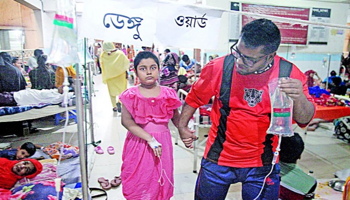 ডেঙ্গুতে আরো ৪ জনের মৃত্যু, হাসপাতালে ভর্তি ৭৮১ জন