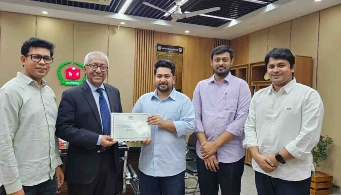 অবশেষে নিবন্ধন সার্টিফিকেট পেল এনসিপি, প্রতীক ‘শাপলা কলি’