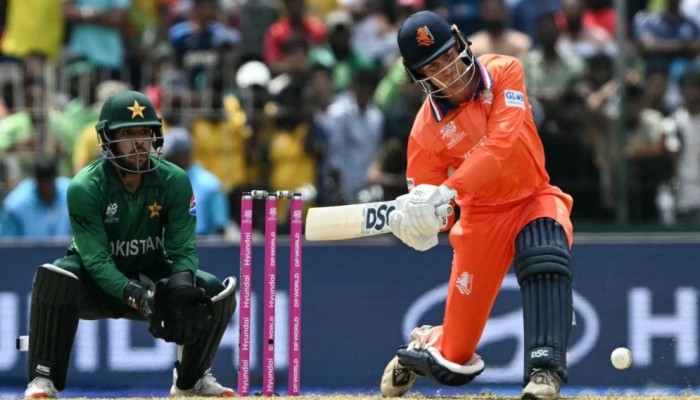 পাকিস্তানকে চ্যালেঞ্জিং লক্ষ্য দিল নেদারল্যান্ডস