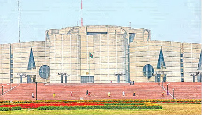 সংসদ সদস্যদের শপথ শুরু,পড়াচ্ছেন সিইসি